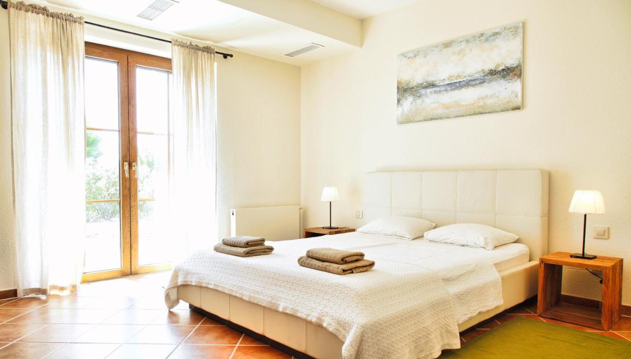 Finca Casa Mas Santanyi Ngoại thất bức ảnh